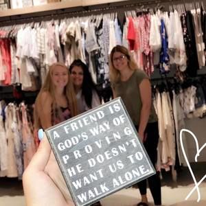 Meet your Posher, Ciara